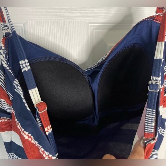 Seekers One-Piece UPF Striped Swimsuit size 12 - Picture 3 of 8